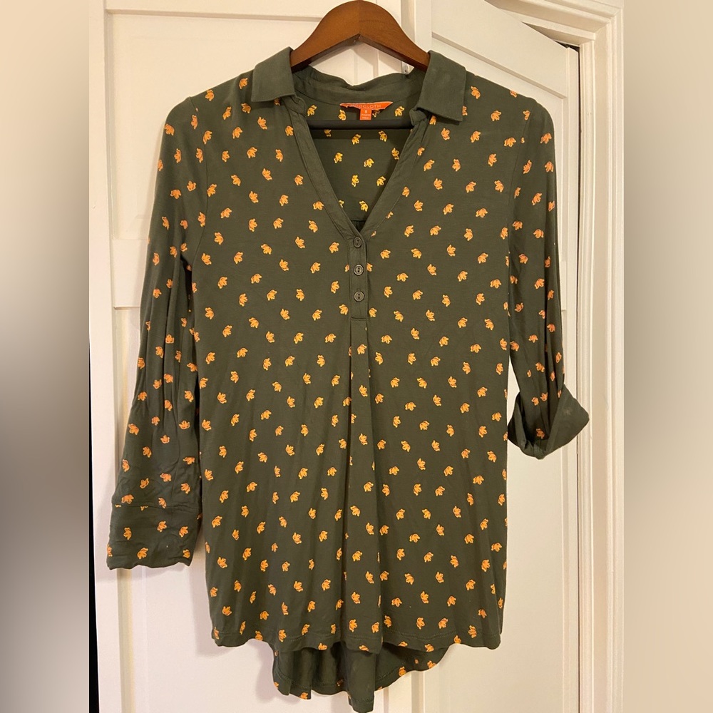 MODCLOTH Henley Knit Top in Leaves, Olive Green, Adjustable Sleeves, Small